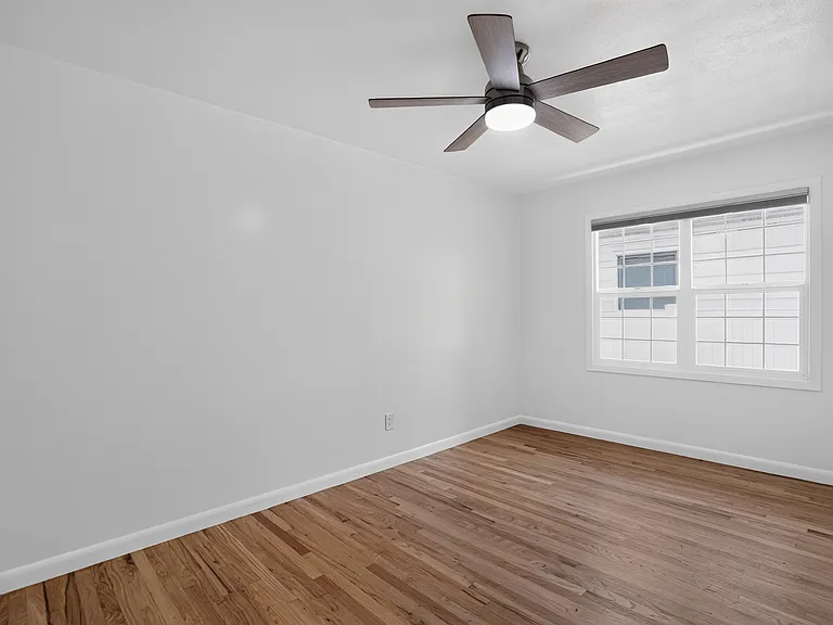 1553 Fir St — Photo 13