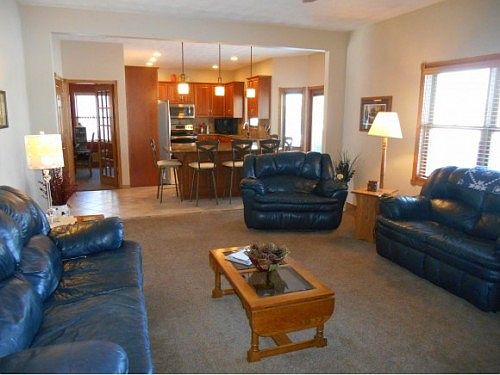 3rd image of 1058 Northcreek Dr
