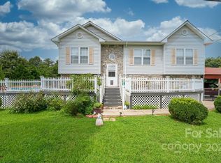 4285 Smokey Creek Rd, Lenoir, NC 28645