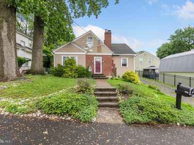 2411 Paris Ave, Feasterville Trevose, PA, 19053
