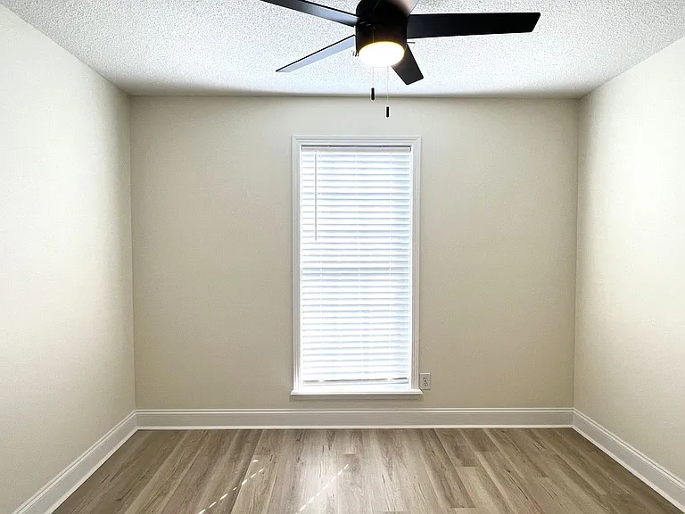 134 Stone Brooke Dr — Photo 26