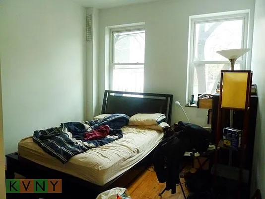 Rented by KVNY Soho | media 31