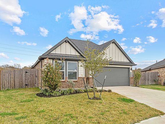 2nd image of 4903 Pine Haven Ln
