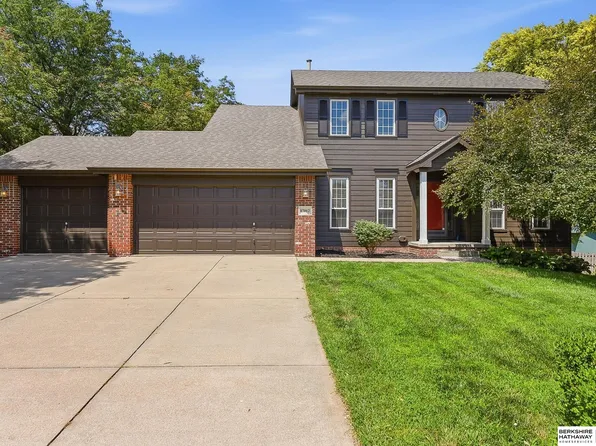 17012 O Cir, Omaha, NE 68135