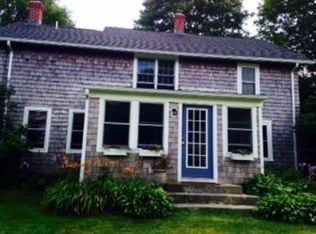 280 Pond St, South Kingstown, RI 02879