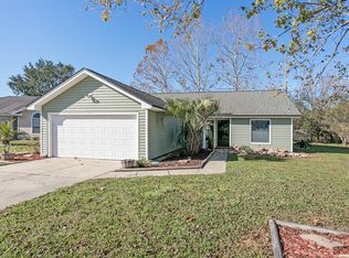 88 Autumn Springs Ct W, Jacksonville, FL 32225