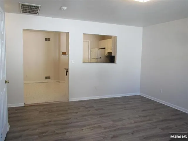 360 Ridge Rd #1 — Photo 4
