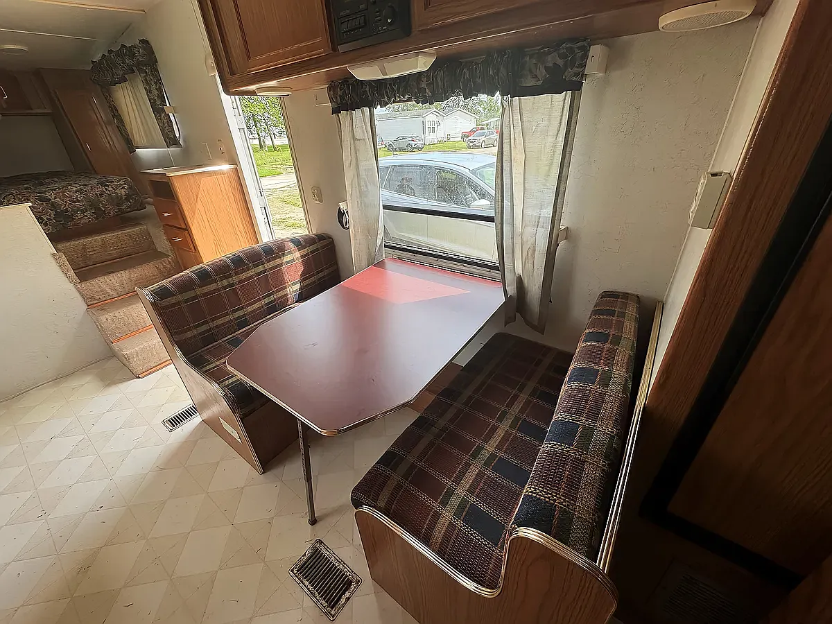 1 bed, 192 sqft, $410 — Photo 4