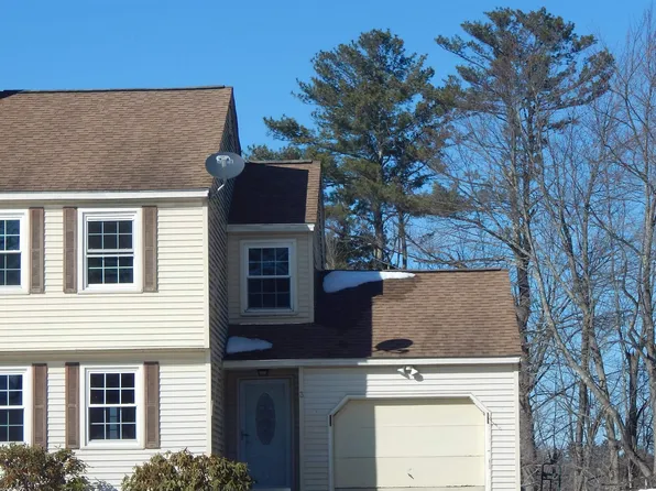 3 R Bonnie Lane, Derry, NH 03038-3813