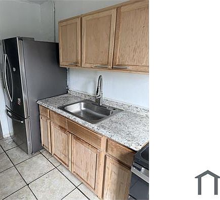 5th image of 5555 NW 17th Ave
