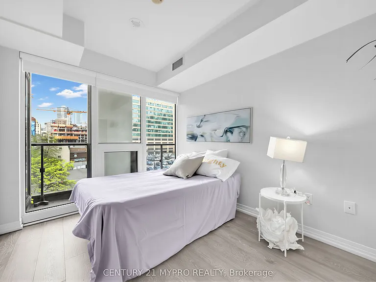 251 Jarvis St #315 — Photo 29