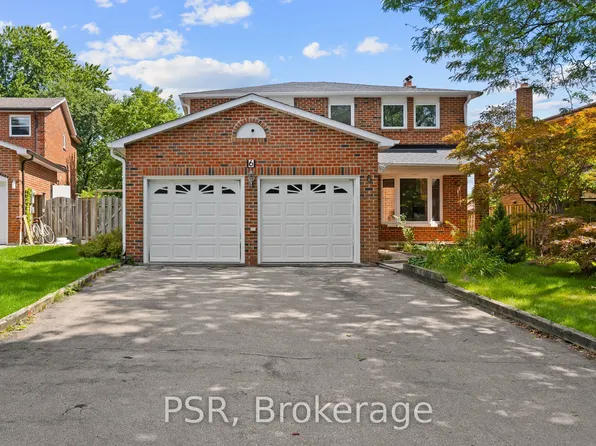 6 Lippincott Ct, Richmond Hill, ON L4C 7M5