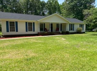 209 Canterberry Rd, Washington, NC 27889