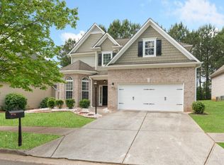 460 Roland Manor Dr, Dacula, GA 30019