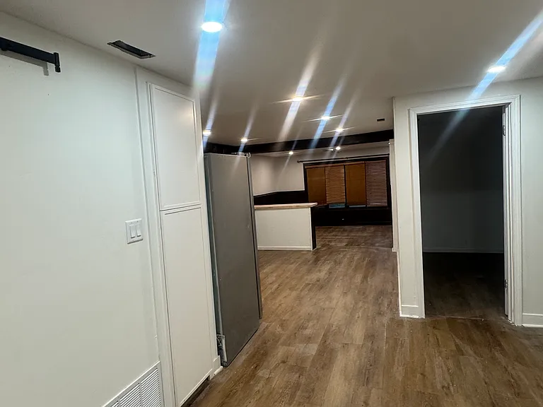 3661 Sherman Dr — Photo 10