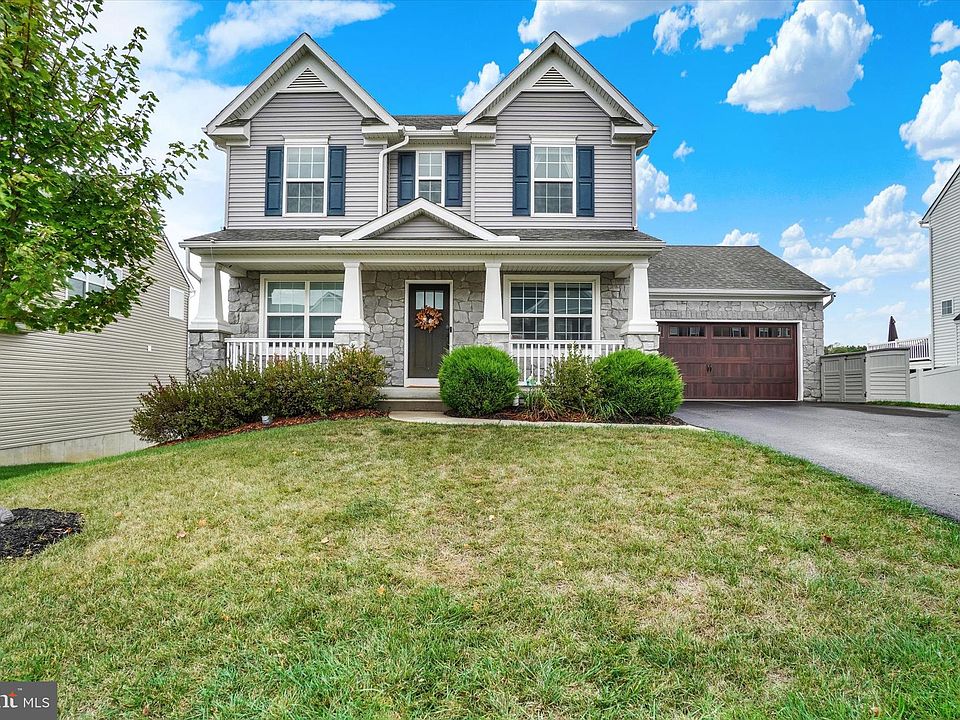 1st image of 705 Seaton Dr