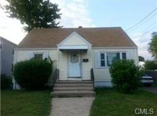 45 Ohio Ave, Bridgeport, CT 06610