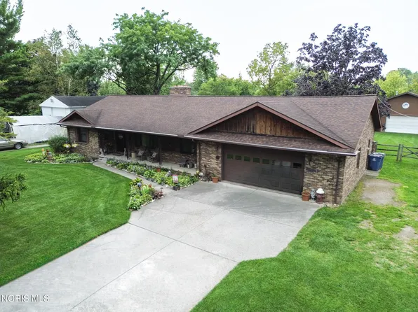 5921 Glasgow Rd, Sylvania, OH 43560