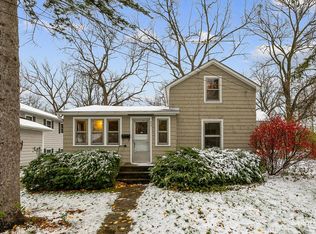 217 Laurel St, Batavia, IL 60510