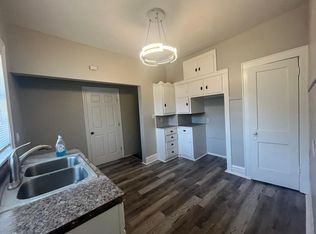 824 Pierce St, Gary, IN 46402