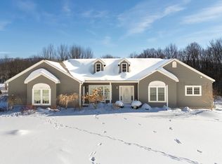 1123 McMurdy Hill Rd, Hobart, NY 13788