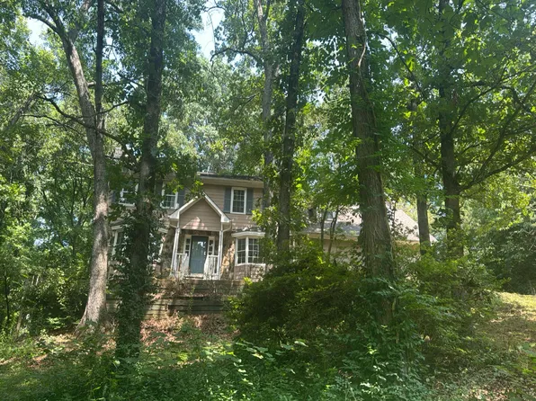 12 Idlewood Dr NW, Cartersville, GA 30121