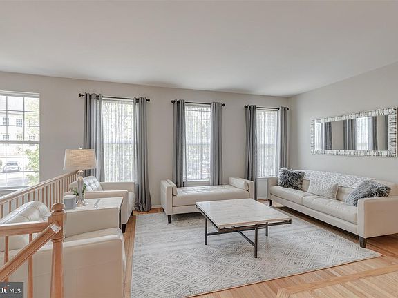 3rd image of 7716 Martin Allen Ct