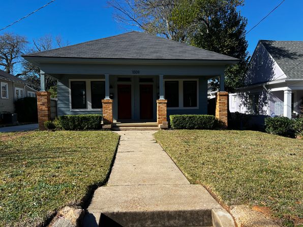 1009 S College Ave #B