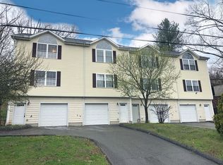 174 Woodland St #1, Meriden, CT 06451