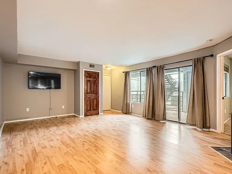 1830 Newland Ct #222 — Photo 4