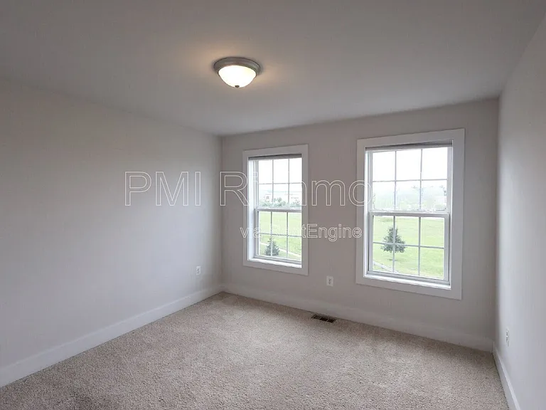 4344 Bon Secours Pkwy #B — Photo 14