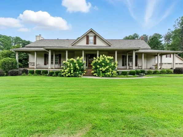 2304 Due West Rd, Dallas, GA 30157