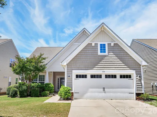 418 Brier Knob Dr, Fort Mill, SC 29715