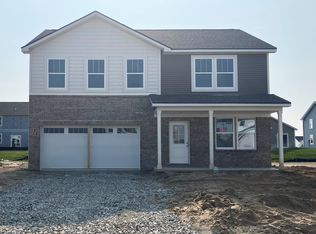 2145 Boxwood Dr, Greenfield, IN 46140