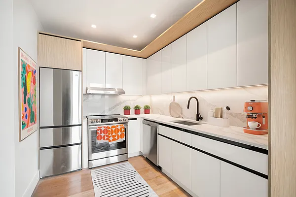 Rented by The Jay Group Inc. | media 24