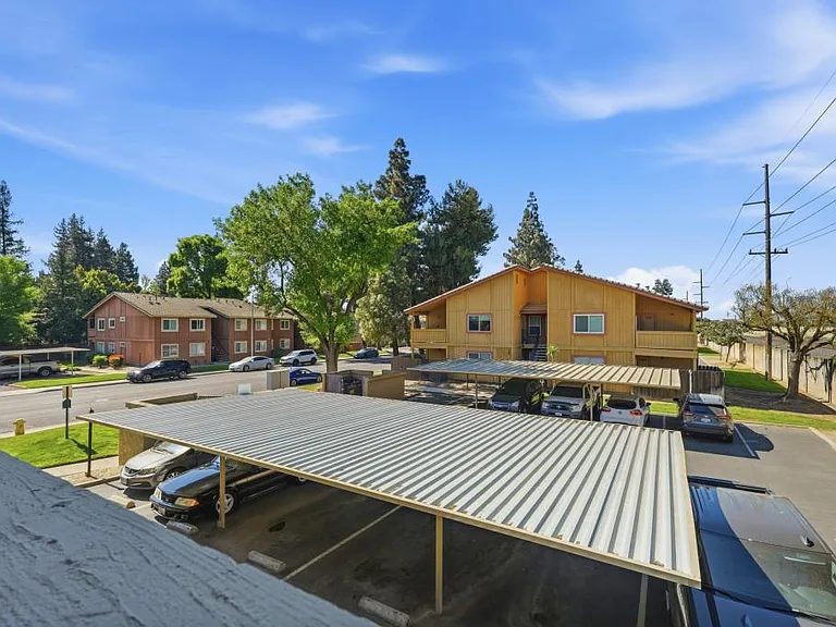 426 Cherry Ln #H — Photo 25