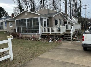 6108 9th St, King George, VA 22485