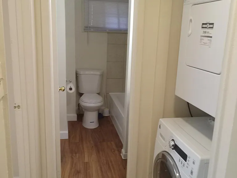 Hallway - looking into the bathroom