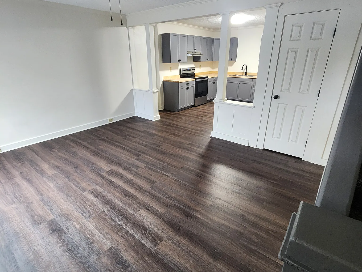 2 bed, 950 sqft, $1,250 — Photo 3