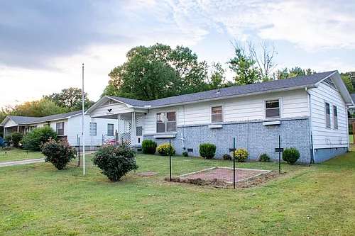 2625 Memphis St Photo 1