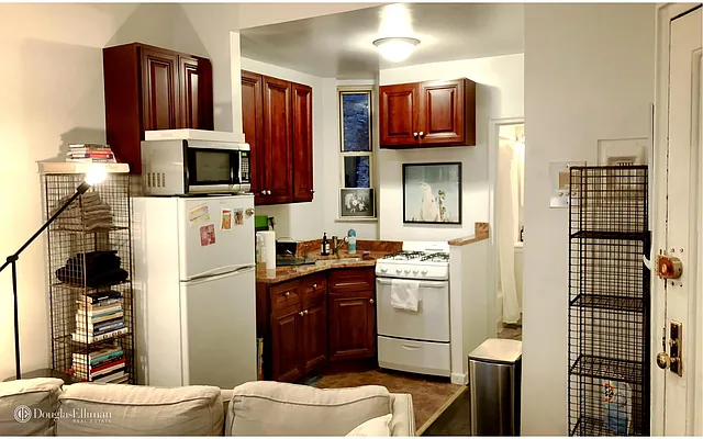 Rented by Douglas Elliman | media 4