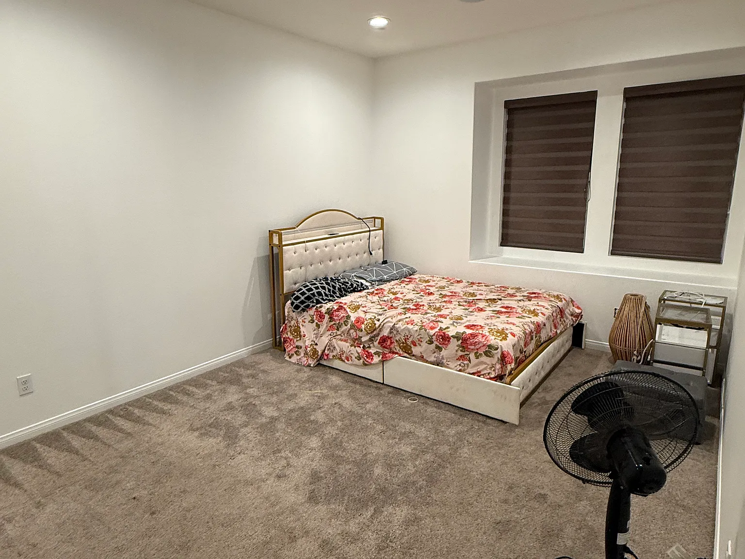 4 bed, 2316 sqft, $4,100 — Photo 3