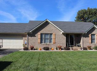 221 Sugar Mill Dr, Bowling Green, KY 42104