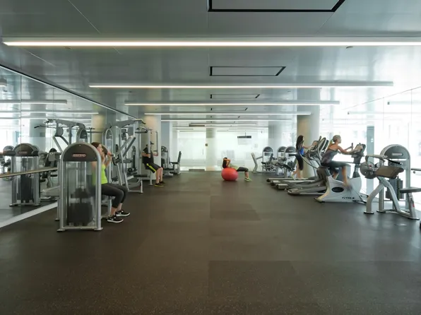 43-10 Crescent Street image 13 of 17