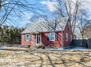10 Sorries Ct, Meriden, CT 06451