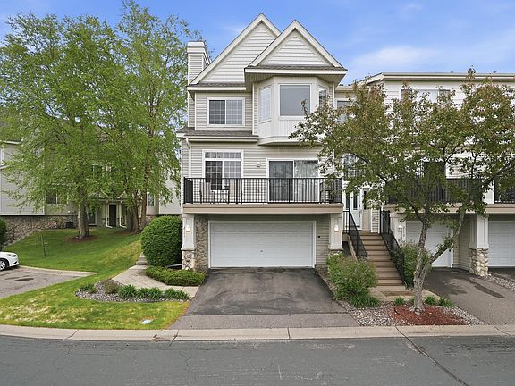 2nd image of 2111 Eagle Trace Ln