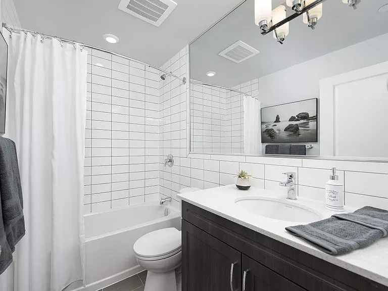 77 Parkwoods Village Dr — Photo 9