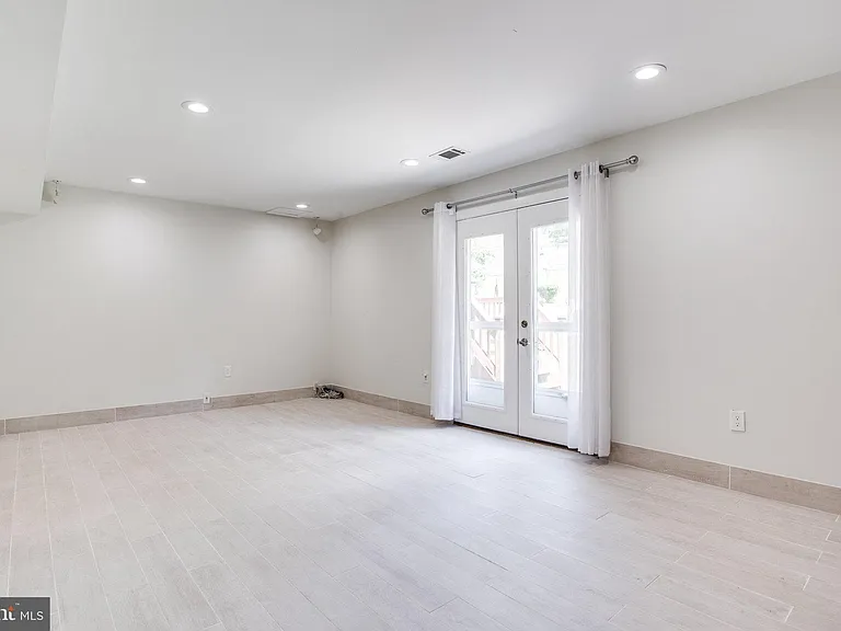9212 Arabian Ave — Photo 8