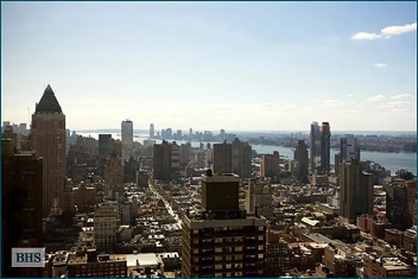 Sold by Brown Harris Stevens | media 29