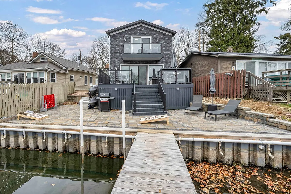 Building Photo - 4927 Coleman Dr